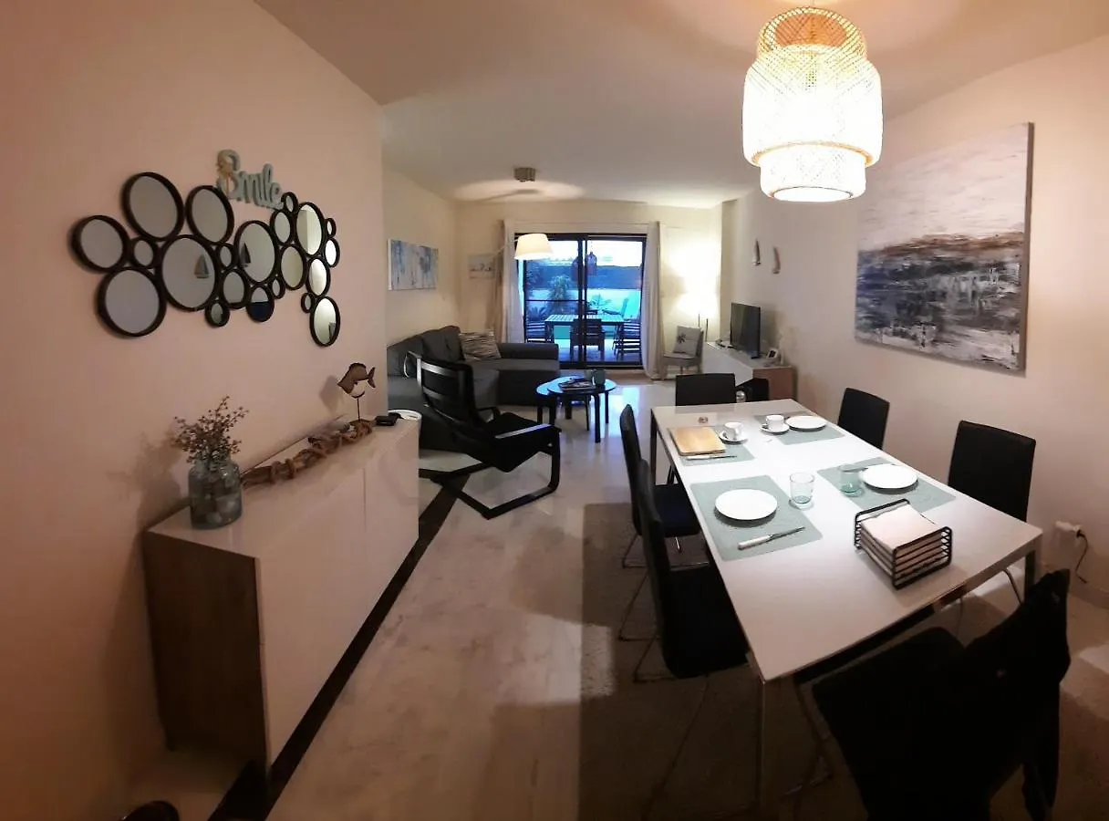 A Golf & Beach Chez Pascale Et Alain Alcaidesa Apartment