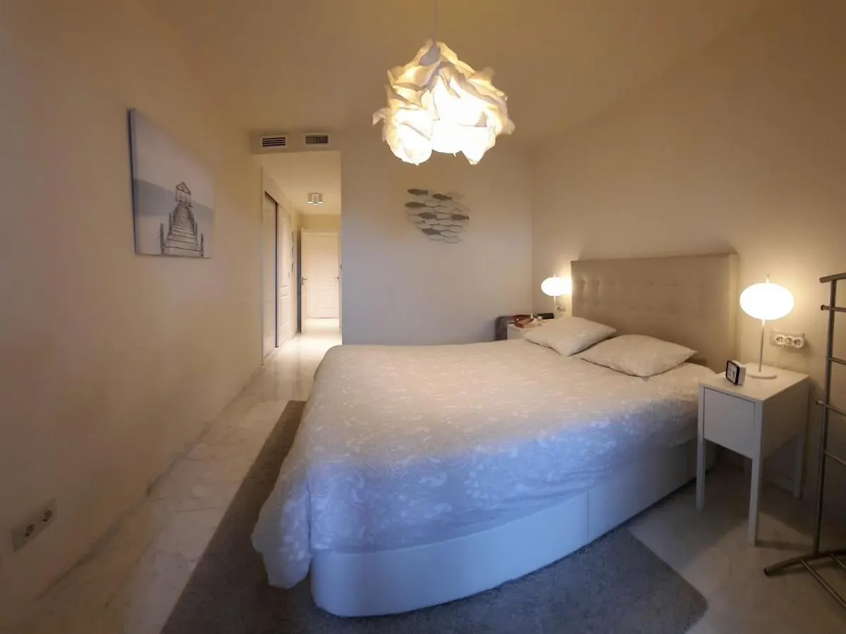 A Golf & Beach Chez Pascale Et Alain Alcaidesa 0*,  Spain